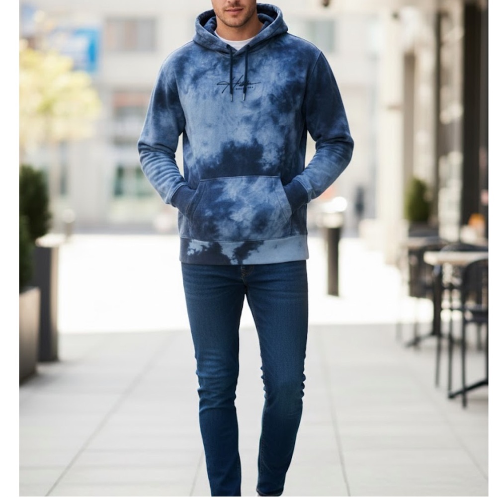 Hollister Men’s light and dark blueTie-Dye Hoodie Size S